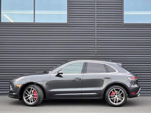2026 Porsche Macan S