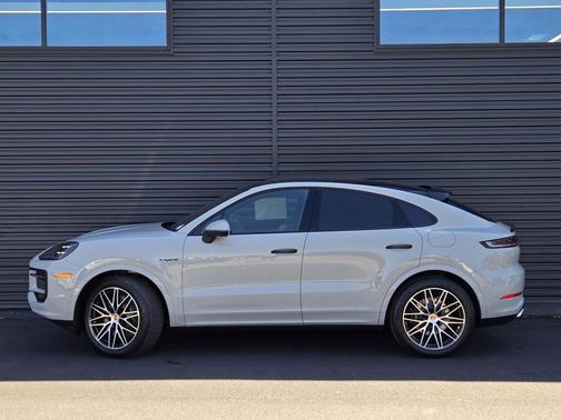2025 Porsche Cayenne Cayenne