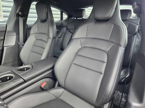 2025 Porsche Taycan 4S