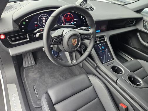 2025 Porsche Taycan 4S