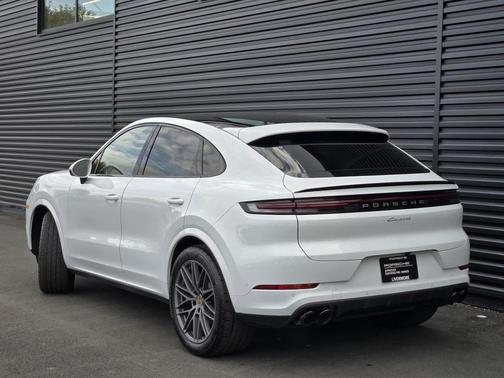 2025 Porsche Cayenne Cayenne