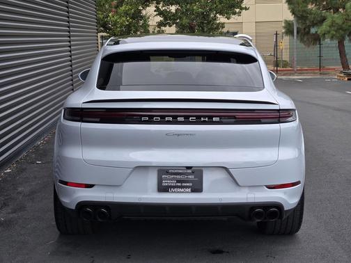 2025 Porsche Cayenne Cayenne