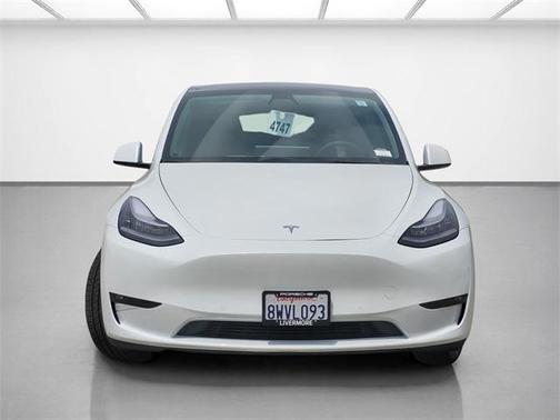 2021 Tesla Model Y Long Range Dual Motor All-Wheel Drive