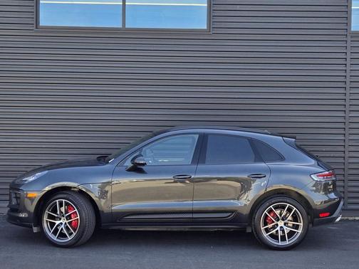 2024 Porsche Macan S