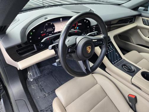 2024 Porsche Taycan Base