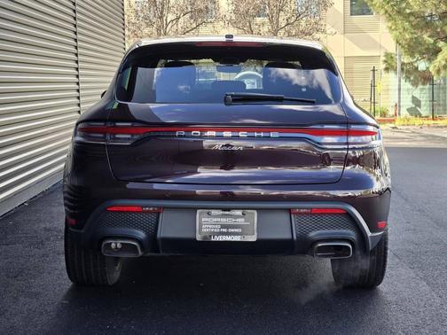 2025 Porsche Macan 
