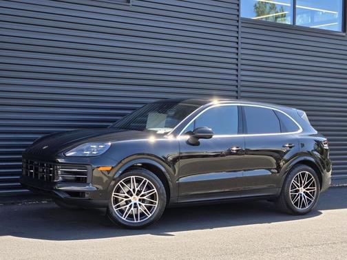 2025 Porsche Cayenne 
