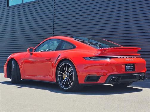 2021 Porsche 911 Turbo S