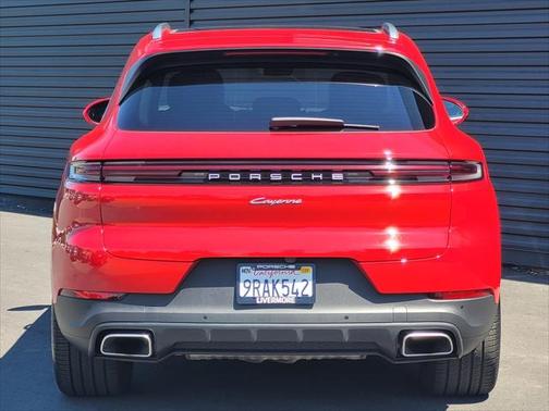 2024 Porsche Cayenne
