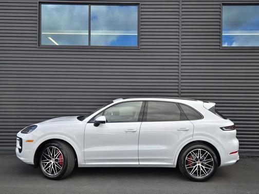 2026 Porsche Cayenne S