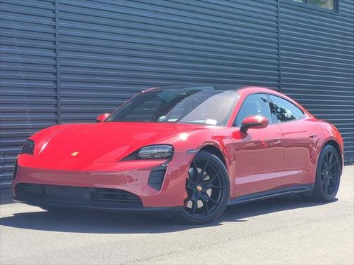 2023 Porsche Taycan GTS