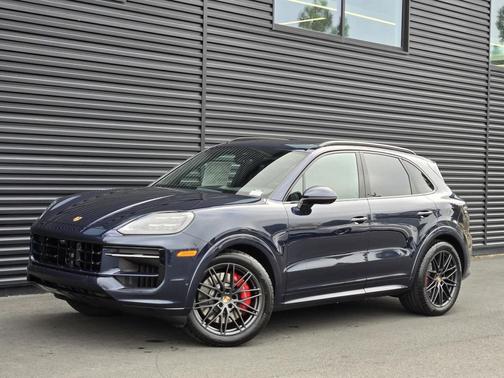 2026 Porsche Cayenne GTS
