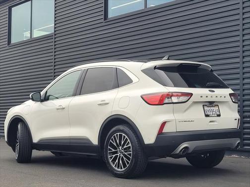 2021 Ford Escape Titanium