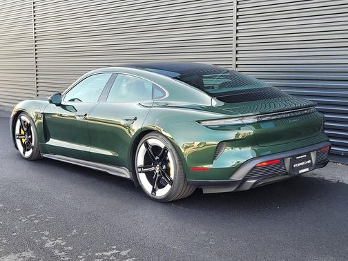 2025 Porsche Taycan Turbo S