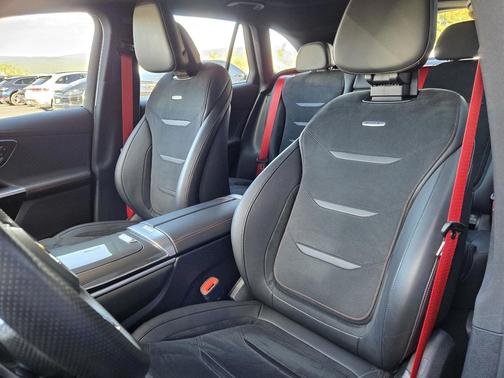 2025 Mercedes-Benz AMG GLC 43 4MATIC