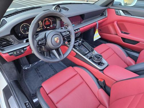 2026 Porsche 911 Carrera