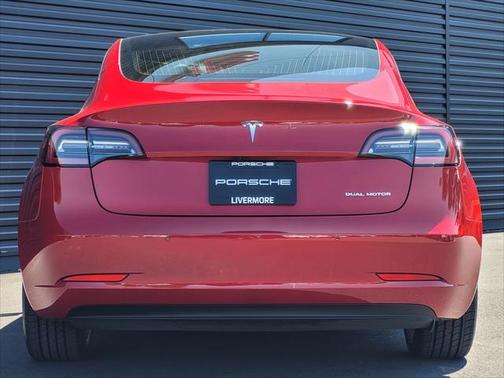 2020 Tesla Model 3 Long Range