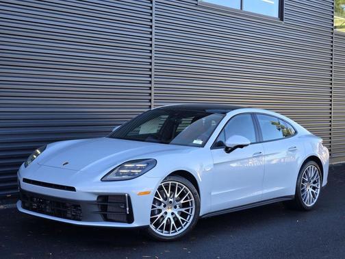 2026 Porsche Panamera 
