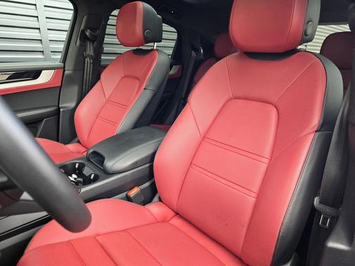 2025 Porsche Cayenne Cayenne