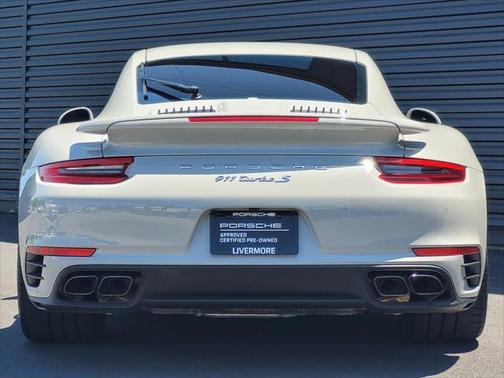 2019 Porsche 911 Turbo S