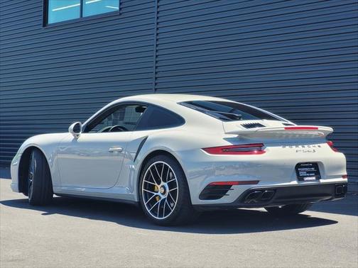2019 Porsche 911 Turbo S