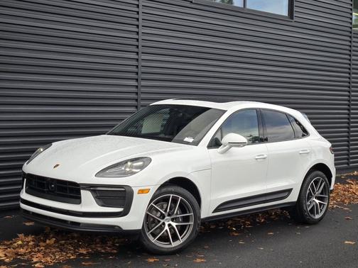 2026 Porsche Macan 