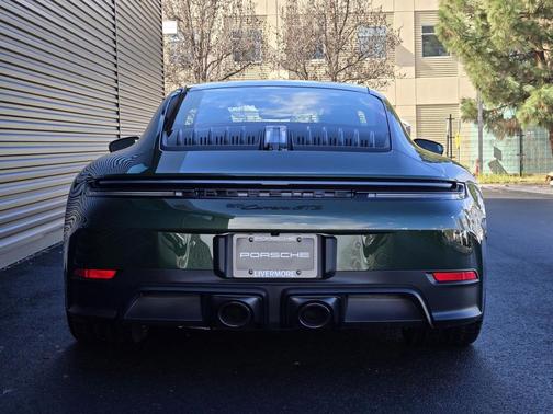 2026 Porsche 911 Carrera GTS