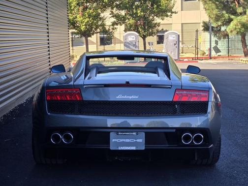 2013 Lamborghini Gallardo LP550-2