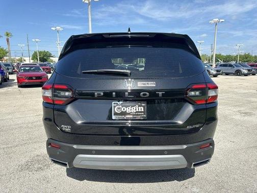 2025 Honda Pilot Elite