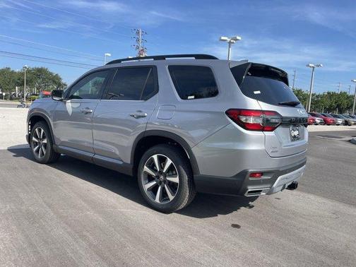 2025 Honda Pilot Elite