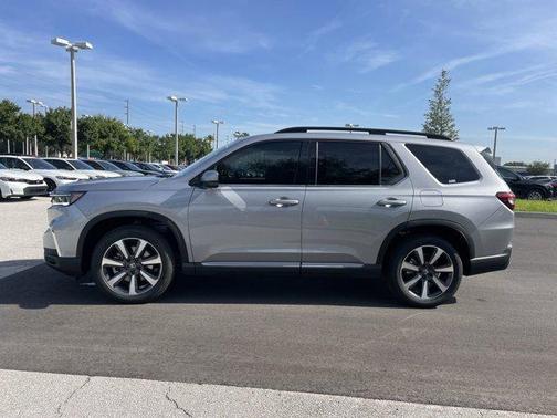 2025 Honda Pilot Elite