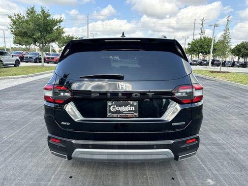 2023 Honda Pilot Touring