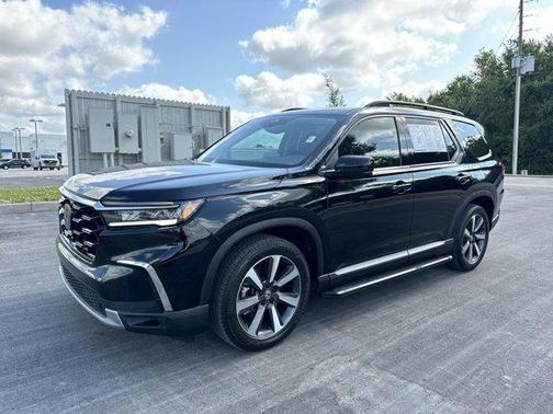 2023 Honda Pilot Touring