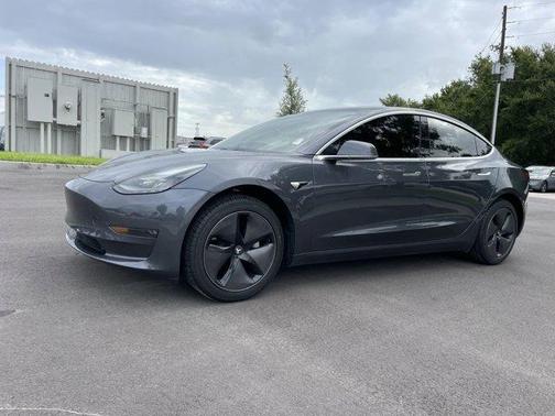 2019 Tesla Model 3 Standard Range Plus