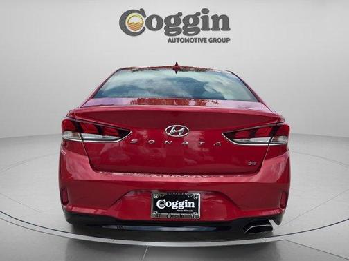 Scarlet Red 2018 Hyundai SONATA SE