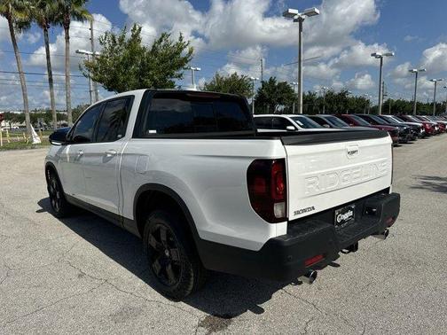 2025 Honda Ridgeline Black Edition