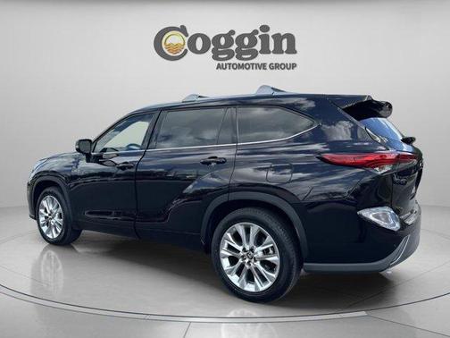 2022 Toyota Highlander Limited
