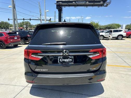 2022 Honda Odyssey Elite