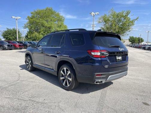 2025 Honda Pilot Elite