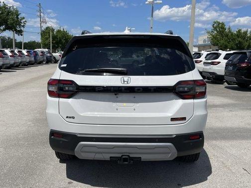 2025 Honda Pilot TrailSport