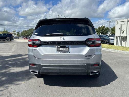 2025 Honda Pilot Sport