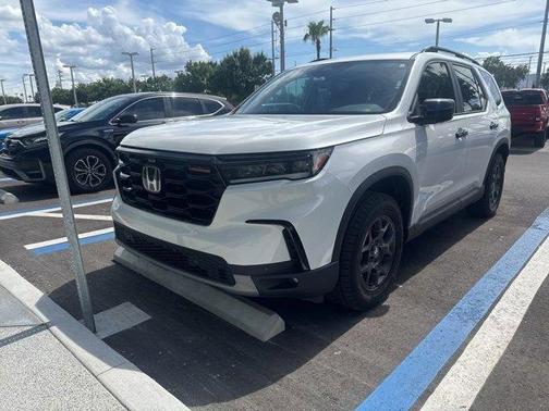 2024 Honda Pilot TrailSport