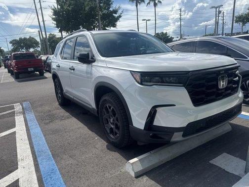 2024 Honda Pilot TrailSport