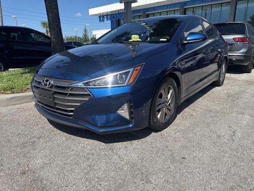 2019 Hyundai ELANTRA SEL