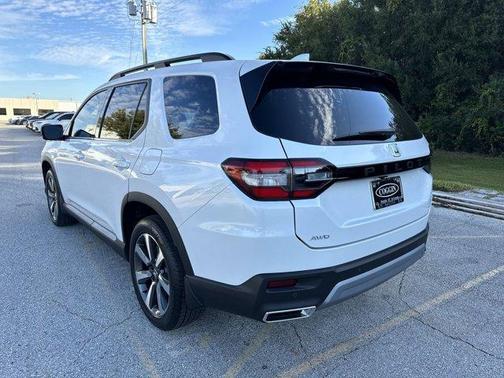 2025 Honda Pilot Elite