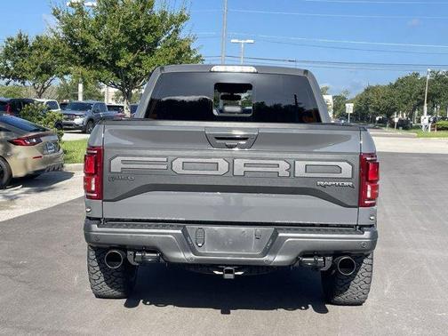 2020 Ford F-150 Raptor