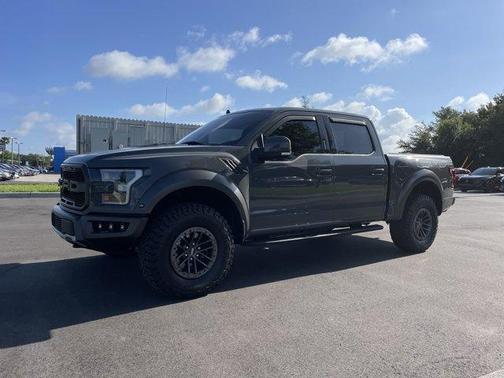 2020 Ford F-150 Raptor
