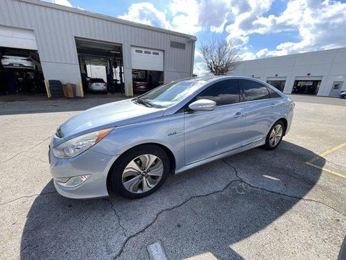 2014 Hyundai SONATA Hybrid Limited