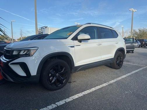 2023 Volkswagen Taos 1.5T SE