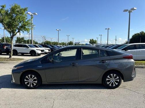 2020 Toyota Prius Prime LE